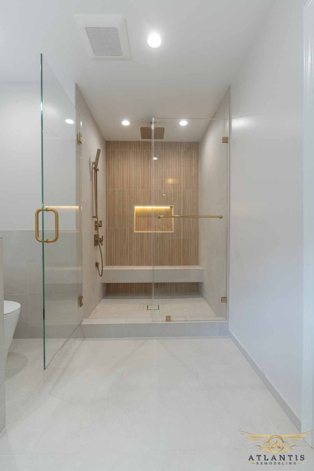 Cecilia's Master Bathroom - Photo 1